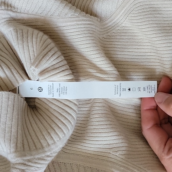 Lululemon merino wool sweater - Picture 2 of 5